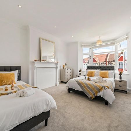2025 Award Winning - 2 Bedroom Luxury Apartment Next To Wembley Stadium Londres Exterior foto