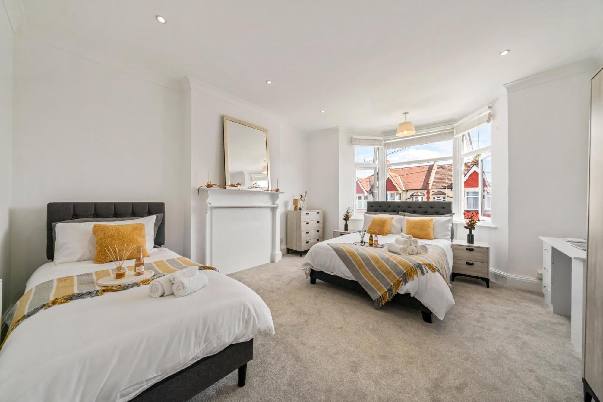 2025 Award Winning - 2 Bedroom Luxury Apartment Next To Wembley Stadium Londres Exterior foto