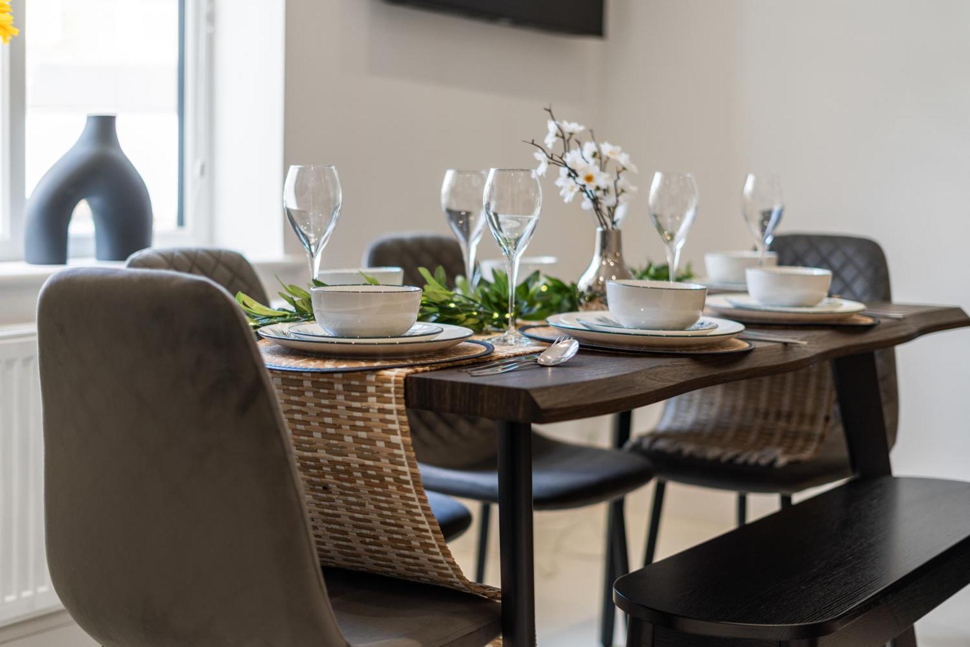 2025 Award Winning - 2 Bedroom Luxury Apartment Next To Wembley Stadium Londres Exterior foto
