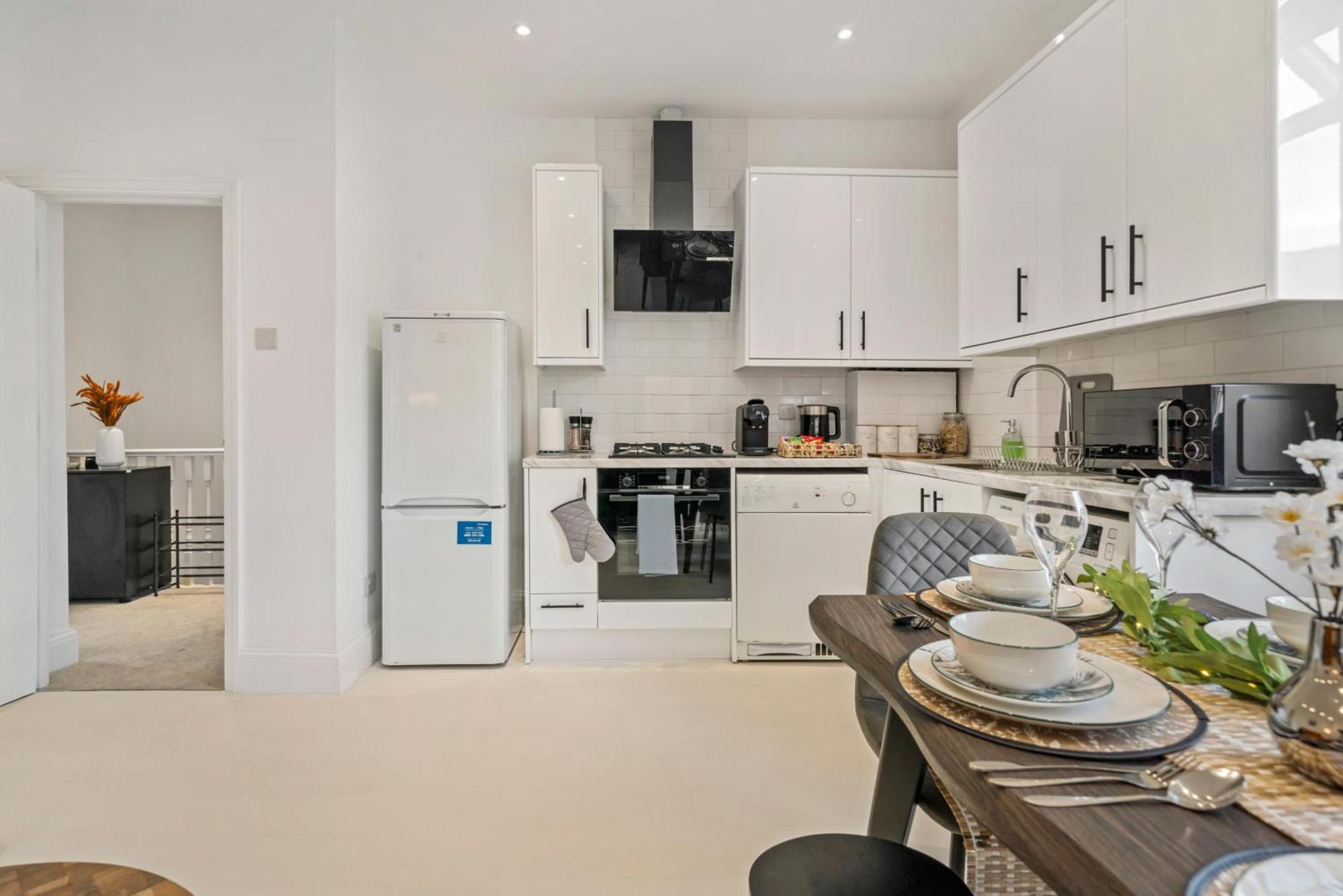 2025 Award Winning - 2 Bedroom Luxury Apartment Next To Wembley Stadium Londres Exterior foto